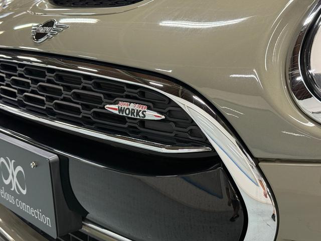 MINI ジョンクーパーワークス クラブマン 4WD 黒革 マルチディスプレイメーター 純正ナビ バックカメラ ACC ヘッドアップディスプレイ ユニオンジャックテール ETC パワーシート フロントシートヒーター パドルシフト(8枚目)