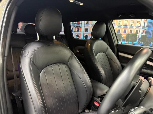 MINI ジョンクーパーワークス クラブマン 4WD 黒革 マルチディスプレイメーター 純正ナビ バックカメラ ACC ヘッドアップディスプレイ ユニオンジャックテール ETC パワーシート フロントシートヒーター パドルシフト(22枚目)