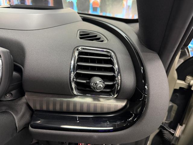 MINI ジョンクーパーワークス クラブマン 4WD 黒革 マルチディスプレイメーター 純正ナビ バックカメラ ACC ヘッドアップディスプレイ ユニオンジャックテール ETC パワーシート フロントシートヒーター パドルシフト(54枚目)