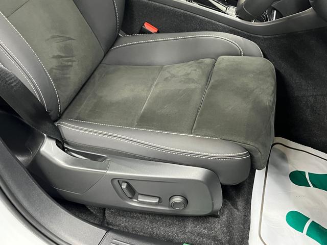 C40リチャージ リチャージ アルティメットシングルモーター アルティメット シングルモーター 禁煙車 サンルーフ 全方位カメラ ナビ ETC ドライブレコーダー レーンアシスト パークアシスト(30枚目)