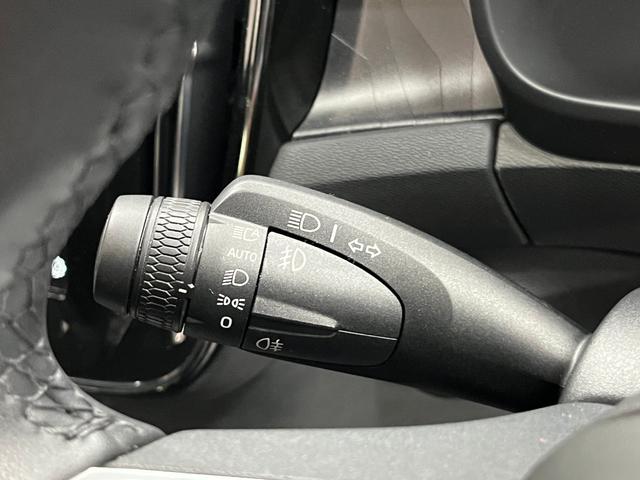 C40リチャージ リチャージ アルティメットシングルモーター アルティメット シングルモーター 禁煙車 サンルーフ 全方位カメラ ナビ ETC ドライブレコーダー レーンアシスト パークアシスト(44枚目)