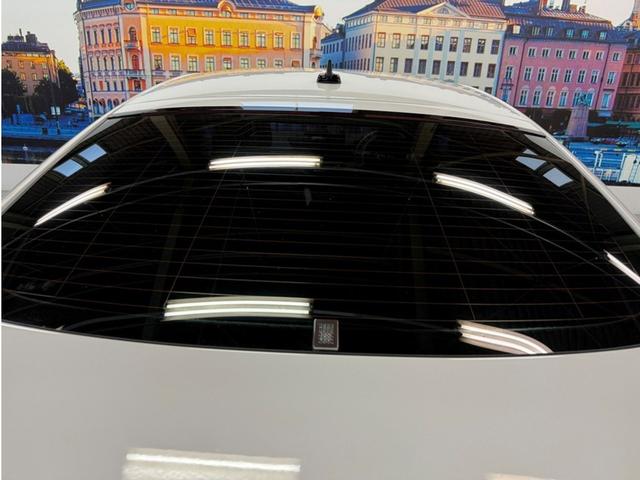 A5スポーツバック ブラックスタイルプラス 限定車 ワンオーナー マトリクスLED ETC 純正アルミホイール ワイヤレスチャージング(7枚目)