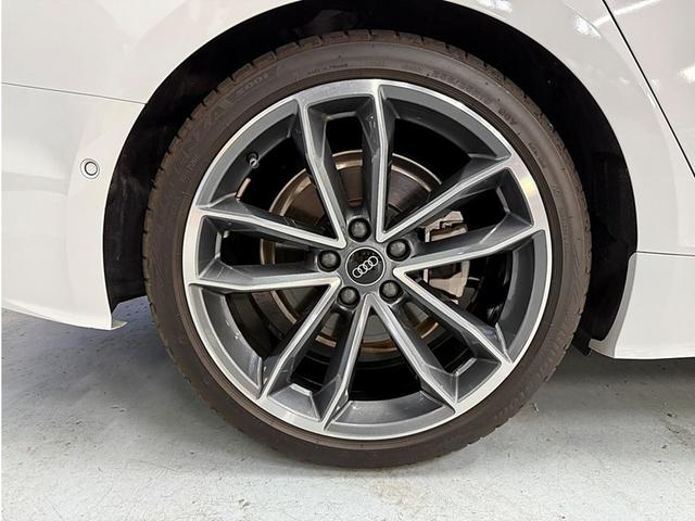 A5スポーツバック ブラックスタイルプラス 限定車 ワンオーナー マトリクスLED ETC 純正アルミホイール ワイヤレスチャージング(28枚目)