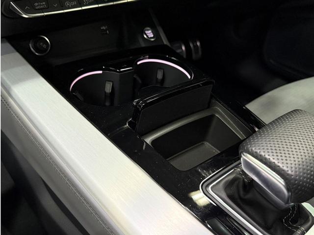 A5スポーツバック ブラックスタイルプラス 限定車 ワンオーナー マトリクスLED ETC 純正アルミホイール ワイヤレスチャージング(48枚目)