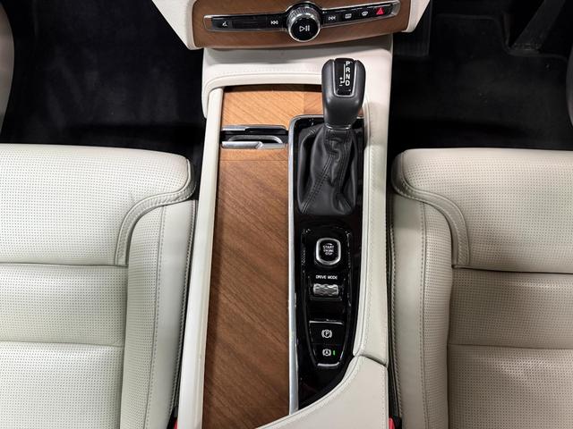 XC90 D5 AWD インスクリプション ディーゼルターボ 4WD(36枚目)