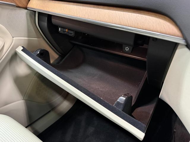 XC90 D5 AWD インスクリプション ディーゼルターボ 4WD(43枚目)