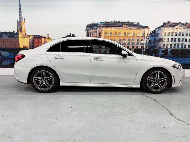 Aクラスセダン A180 スタイルセダン(5枚目)