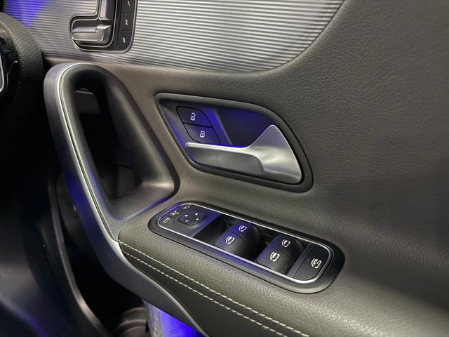 Aクラスセダン A180 スタイルセダン(35枚目)