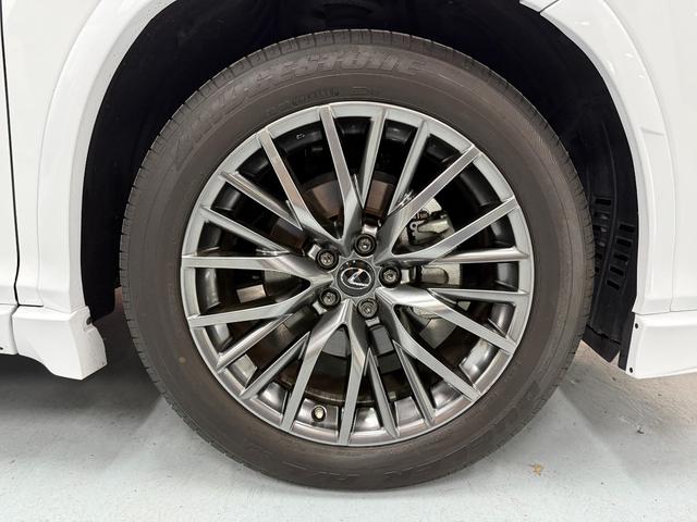 RX RX450h Fスポーツ SR/マクレビ/本革/3眼LED/HUD/後期型/禁煙車/スポーツマフラー(16枚目)