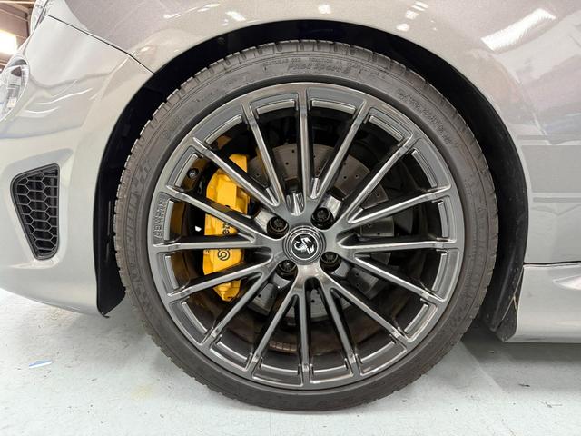 アバルト595 コンペティツィオーネ 茶革 黄色ブレンボキャリパー カーボンミラー ETC ドラレコ 5MT JBLスピーカー カーボンバンパー 純正ディスプレイオーディオ グリージョレコード(21枚目)