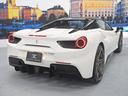 ４８８スパイダー ベースグレード　Ｂ　ポストトリムカーボンファイバー　キャバリーノヘッドレストステッチ　チタニウムエクゾーストパイプ　フロント／リヤパーキングカメラ／センサー（2枚目）