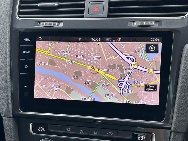 ゴルフ ＴＤＩコンフォートライン　マイスター　特別仕様車・液晶メーター・ＤｉｓｃｏｖｅｒＰｒｏ・リアビュー・前後ＰＤＣ・ＬＥＤヘッドライト・ダイナミックターンインジケーター・スマートキー・ＡＣＣ／ＢＳＭ・専用１７ＡＷ・禁煙（5枚目）