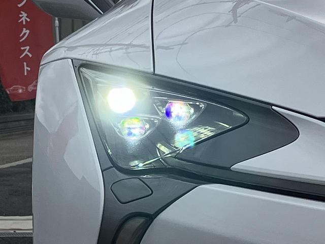 ＬＣ５００　コンバーチブル　ＯＰ２１インチ鍛造ＡＷ・全自動ソフトトップルーフ・三眼ＬＥＤヘッドライト・オーカー本革シート・ヒーター＆ベンチレーション・ネックヒーター・前後センサー・ＨＵＤ・ＡＣＣ／ＬＫＡ／ＢＳＭ・禁煙(4枚目)