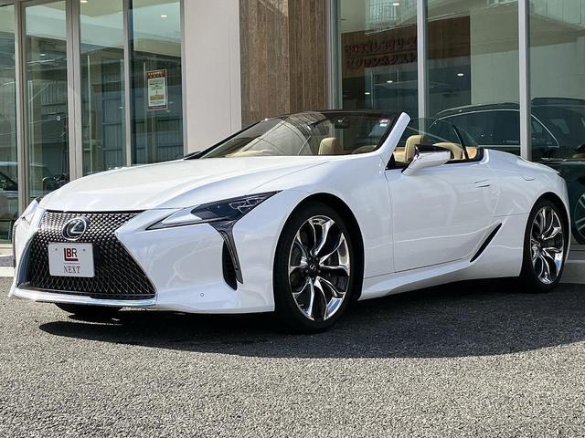 ＬＣ５００　コンバーチブル　ＯＰ２１インチ鍛造ＡＷ・全自動ソフトトップルーフ・三眼ＬＥＤヘッドライト・オーカー本革シート・ヒーター＆ベンチレーション・ネックヒーター・前後センサー・ＨＵＤ・ＡＣＣ／ＬＫＡ／ＢＳＭ・禁煙(28枚目)