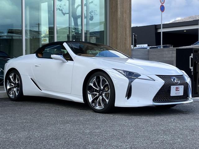 ＬＣ５００　コンバーチブル　ＯＰ２１インチ鍛造ＡＷ・全自動ソフトトップルーフ・三眼ＬＥＤヘッドライト・オーカー本革シート・ヒーター＆ベンチレーション・ネックヒーター・前後センサー・ＨＵＤ・ＡＣＣ／ＬＫＡ／ＢＳＭ・禁煙(31枚目)