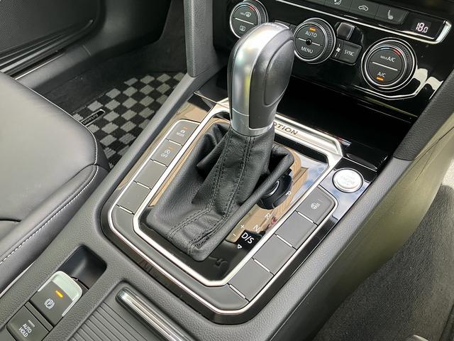 アルテオン ＴＳＩ　４モーション　エレガンス　純正ナビ・アラウンドビューカメラ・黒革電動・シートヒーター・ＬＥＤヘッドライト・ＡＣＣ／ＬＫＡ／ＢＳＭ／ＰＤＣ・衝突軽減装置・電動リアゲート・ＡｐｐｌｅＣａｒＰｌａｙ／ＡｎｄｒｏｉｄＡｕｔｏ・禁煙（43枚目）