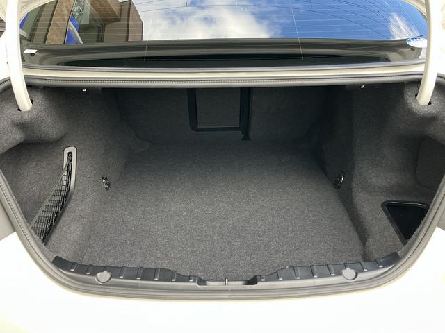 BMW 5 SERIES 523i M-SPORT