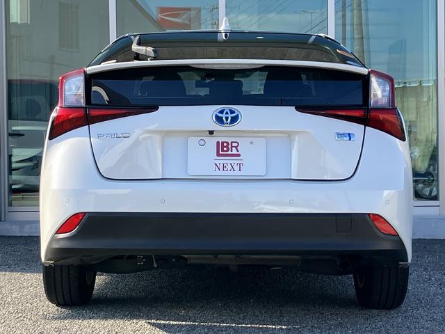 プリウス S 社外ナビ・バックカメラ・LEDヘッドライト・ACC/LDW・前後センサー・衝突軽減装置・誤発進抑制機能・CD/DVD/ワンセグTV/Bluetoothオーディオ・スマートキー・ETC・禁煙(28枚目)