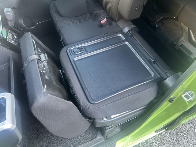 ウェイク LリミテッドSAIII 両側電動スライドドア・純正ナビ・全周囲カメラ・LEDヘッドライト・車線逸脱警報・衝突軽減装置・地デジ/CD/DVD/BTオーディ・バックソナー・後席サンシェード・スマートキー・ETC・禁煙(11枚目)