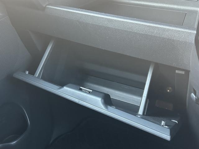 ウェイク LリミテッドSAIII 両側電動スライドドア・純正ナビ・全周囲カメラ・LEDヘッドライト・車線逸脱警報・衝突軽減装置・地デジ/CD/DVD/BTオーディ・バックソナー・後席サンシェード・スマートキー・ETC・禁煙(45枚目)