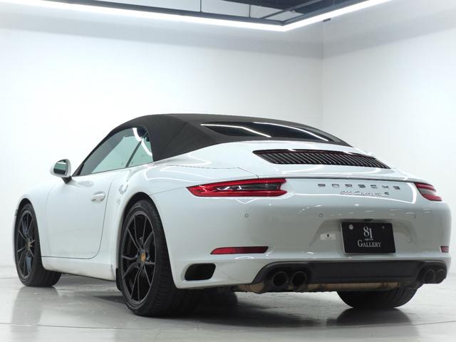 ９１１ ９１１カレラＳ　カブリオレ　スポクロ　黒ホイール　黒トップ　ＥＴＣ　シートヒーター　フロアマット　禁煙車　ドラレコ　赤ブレーキキャリパー　ＬＥＤヘッドライト　ユーザー買取車　ブラック本革（9枚目）