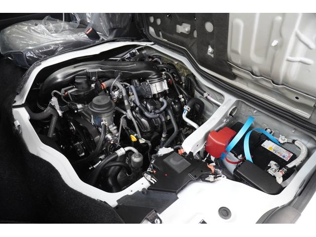 ハイエースワゴン グランドキャビン　登録済未使用車　デジタルインナーミラー　イージークローザー付片側パワースライドドア　ＬＥＤヘッドライト　全方位モニター　バックカメラ　純正アルミホイール　ＥＴＣ２．０　純正７インチナビ　フロアマット（52枚目）