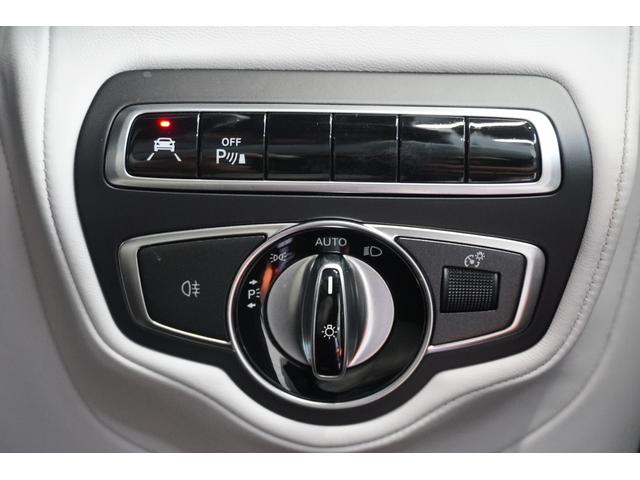 Ｇクラス Ｇ４００ｄ　ＡＭＧライン　ユーザー買取車　ワンオーナー　ＥＤマグノホワイト　限定車　ＡＭＧナイトパッケージ　ホワイトレザーシート　シートヒーター　ベンチレーション　サンルーフ　メモリー機能付Ｐシート　Ｂｕｒｍｅｓｔｅｒ（17枚目）