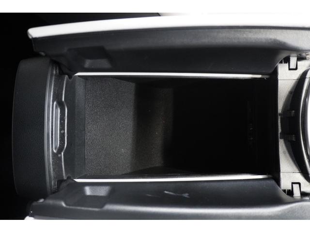 Ｇクラス Ｇ４００ｄ　ＡＭＧライン　ユーザー買取車　ワンオーナー　ＥＤマグノホワイト　限定車　ＡＭＧナイトパッケージ　ホワイトレザーシート　シートヒーター　ベンチレーション　サンルーフ　メモリー機能付Ｐシート　Ｂｕｒｍｅｓｔｅｒ（24枚目）