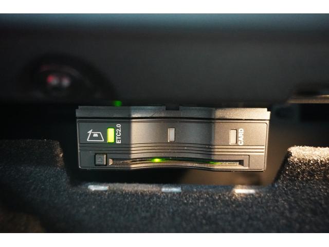 Ｇクラス Ｇ４００ｄ　ＡＭＧライン　ユーザー買取車　ワンオーナー　ＥＤマグノホワイト　限定車　ＡＭＧナイトパッケージ　ホワイトレザーシート　シートヒーター　ベンチレーション　サンルーフ　メモリー機能付Ｐシート　Ｂｕｒｍｅｓｔｅｒ（30枚目）