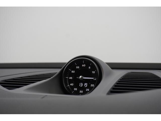 マカンエレクトリック マカン　レザーパッケージ　ＢＯＳＥ　ＰＡＳＭ　１４ＷＡＹパワーシート　２０インチＭａｃａｎＳホイール　マトリックスＬＥＤヘッドライト　シートベンチレーション　スポーツクロノパッケージ　エアクオリティシステム（22枚目）