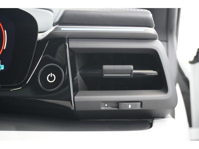 マカンエレクトリック マカン　レザーパッケージ　ＢＯＳＥ　ＰＡＳＭ　１４ＷＡＹパワーシート　２０インチＭａｃａｎＳホイール　マトリックスＬＥＤヘッドライト　シートベンチレーション　スポーツクロノパッケージ　エアクオリティシステム（23枚目）