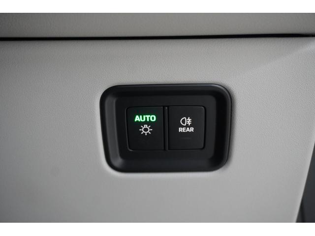 マカンエレクトリック マカン　レザーパッケージ　ＢＯＳＥ　ＰＡＳＭ　１４ＷＡＹパワーシート　２０インチＭａｃａｎＳホイール　マトリックスＬＥＤヘッドライト　シートベンチレーション　スポーツクロノパッケージ　エアクオリティシステム（24枚目）