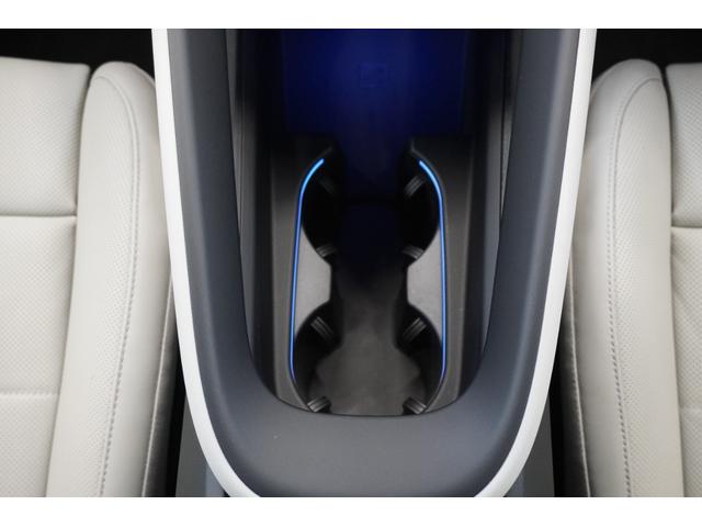 マカンエレクトリック マカン　レザーパッケージ　ＢＯＳＥ　ＰＡＳＭ　１４ＷＡＹパワーシート　２０インチＭａｃａｎＳホイール　マトリックスＬＥＤヘッドライト　シートベンチレーション　スポーツクロノパッケージ　エアクオリティシステム（39枚目）