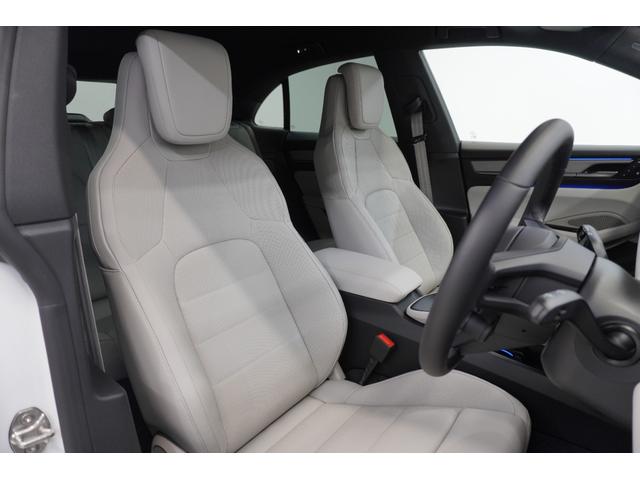 マカンエレクトリック マカン　レザーパッケージ　ＢＯＳＥ　ＰＡＳＭ　１４ＷＡＹパワーシート　２０インチＭａｃａｎＳホイール　マトリックスＬＥＤヘッドライト　シートベンチレーション　スポーツクロノパッケージ　エアクオリティシステム（47枚目）