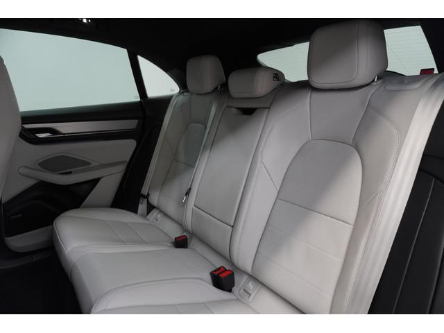 マカンエレクトリック マカン　レザーパッケージ　ＢＯＳＥ　ＰＡＳＭ　１４ＷＡＹパワーシート　２０インチＭａｃａｎＳホイール　マトリックスＬＥＤヘッドライト　シートベンチレーション　スポーツクロノパッケージ　エアクオリティシステム（53枚目）