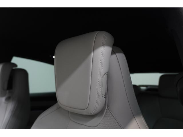 マカンエレクトリック マカン　レザーパッケージ　ＢＯＳＥ　ＰＡＳＭ　１４ＷＡＹパワーシート　２０インチＭａｃａｎＳホイール　マトリックスＬＥＤヘッドライト　シートベンチレーション　スポーツクロノパッケージ　エアクオリティシステム（57枚目）