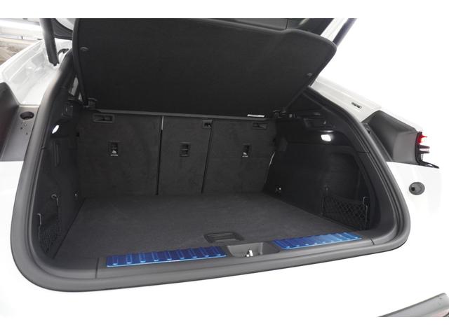 マカンエレクトリック マカン　レザーパッケージ　ＢＯＳＥ　ＰＡＳＭ　１４ＷＡＹパワーシート　２０インチＭａｃａｎＳホイール　マトリックスＬＥＤヘッドライト　シートベンチレーション　スポーツクロノパッケージ　エアクオリティシステム（60枚目）