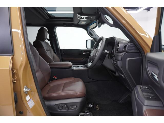 ランドクルーザー２５０ ＶＸファーストエディション　ワンオーナー　１ｓｔエディション限定カラー　ムーンルーフ　ルーフレール　トヨタチームメイト　デジタルインナーミラー　ダークチェスナットブラウンレザーシート　パノラミックビューモニター　ドラレコ（32枚目）