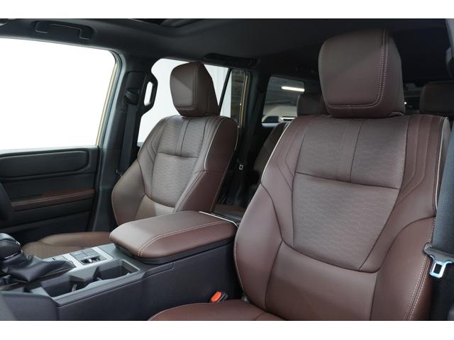 ランドクルーザー２５０ ＶＸファーストエディション　ワンオーナー　１ｓｔエディション限定カラー　ムーンルーフ　ルーフレール　トヨタチームメイト　デジタルインナーミラー　ダークチェスナットブラウンレザーシート　パノラミックビューモニター　ドラレコ（33枚目）