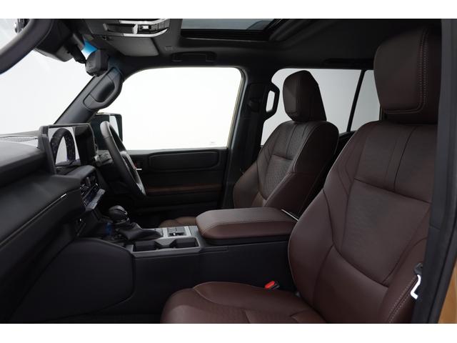 ランドクルーザー２５０ ＶＸファーストエディション　ワンオーナー　１ｓｔエディション限定カラー　ムーンルーフ　ルーフレール　トヨタチームメイト　デジタルインナーミラー　ダークチェスナットブラウンレザーシート　パノラミックビューモニター　ドラレコ（35枚目）