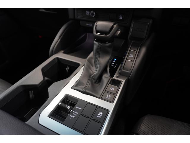 ランドクルーザー２５０ ＶＸ　ワンオーナー　モデリスタパッケージ　デジタルインナーミラー　トヨタチームメイト　１２．３インチディスプレイ　パノラミックビューモニター　フルセグＴＶ　パワーバックドア　パワーシート　ムーンルーフ（21枚目）