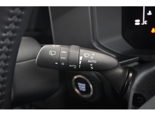 ランドクルーザー２５０ ＶＸファーストエディション　ワンオーナー　１ｓｔエディション限定カラー　ムーンルーフ　ルーフレール　トヨタチームメイト　デジタルインナーミラー　ダークチェスナットブラウンレザーシート　パノラミックビューモニター　パワーバックドア（13枚目）