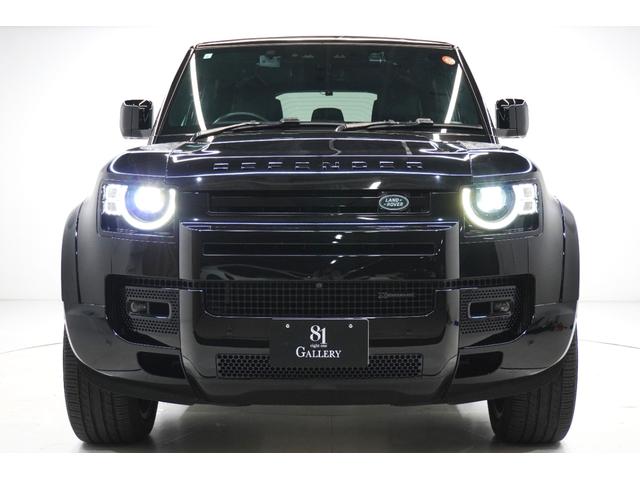 ディフェンダー １１０Ｘ－ダイナミックＨＳＥ　Ｄ３００　パノラマルーフ　ＭＥＲＩＤＩＡＮサウンドシステム　エアサスペンション　純正サイドステップ　３６０°カメラ　クールＢＯＸ　シートヒーター　ベンチレーション　レーダー探知機　ドラレコ　禁煙車（2枚目）
