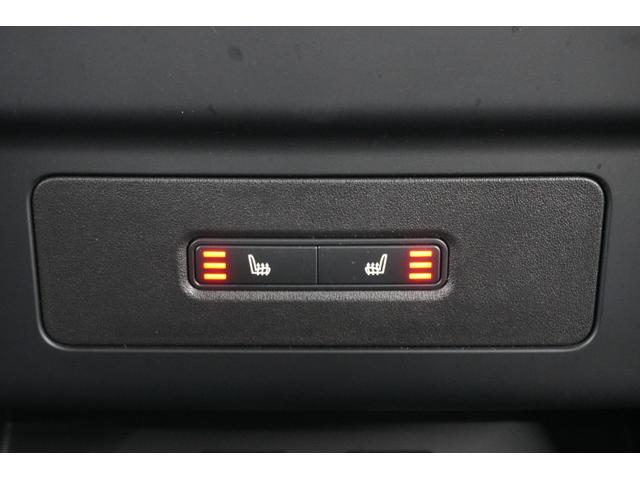 ディフェンダー １１０Ｘ－ダイナミックＨＳＥ　Ｄ３００　パノラマルーフ　ＭＥＲＩＤＩＡＮサウンドシステム　エアサスペンション　純正サイドステップ　３６０°カメラ　クールＢＯＸ　シートヒーター　ベンチレーション　レーダー探知機　ドラレコ　禁煙車（19枚目）