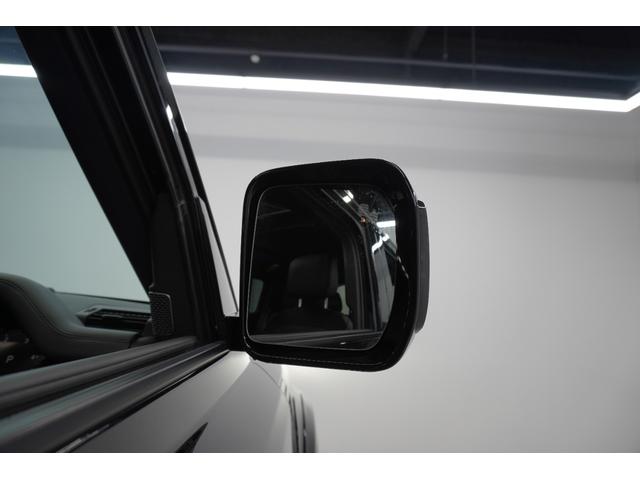 ディフェンダー １１０Ｘ－ダイナミックＨＳＥ　Ｄ３００　パノラマルーフ　ＭＥＲＩＤＩＡＮサウンドシステム　エアサスペンション　純正サイドステップ　３６０°カメラ　クールＢＯＸ　シートヒーター　ベンチレーション　レーダー探知機　ドラレコ　禁煙車（36枚目）