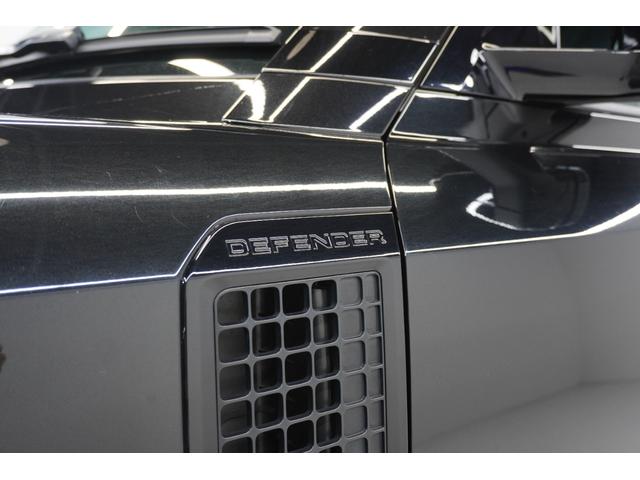 ディフェンダー １１０Ｘ－ダイナミックＨＳＥ　Ｄ３００　パノラマルーフ　ＭＥＲＩＤＩＡＮサウンドシステム　エアサスペンション　純正サイドステップ　３６０°カメラ　クールＢＯＸ　シートヒーター　ベンチレーション　レーダー探知機　ドラレコ　禁煙車（48枚目）