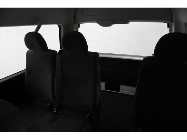 ハイエースワゴン グランドキャビン 登録済未使用車 LEDヘッドライト デジタルインナーミラー 寒冷地仕様 パノラミックビューモニター イージークローザー付片側パワースライドドア フロアマット ETC(39枚目)
