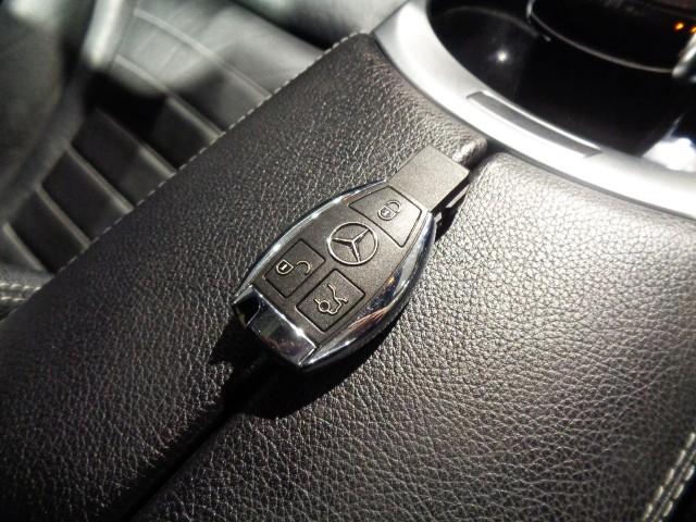 ＧＬＣ ＧＬＣ２５０　４マチックスポーツ（本革仕様）　２．０ターボエンジン９速パドルＳ４ＷＤ黒革インテリアパノラマルーフＢｕｒｍｅｓｔｅｒサウンドナビＴＶ３６０度カメラレーダークルーズＣパワーシートシートヒーター電動ＲゲートＡＭＧスポーツエアロＡＭＧ（35枚目）