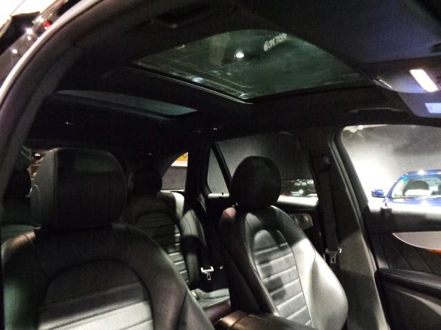 ＧＬＣ ＧＬＣ２５０　４マチックスポーツ（本革仕様）　２．０ターボエンジン９速パドルＳ４ＷＤ黒革インテリアパノラマルーフＢｕｒｍｅｓｔｅｒサウンドナビＴＶ３６０度カメラレーダークルーズＣパワーシートシートヒーター電動ＲゲートＡＭＧスポーツエアロＡＭＧ（36枚目）