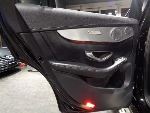 ＧＬＣ ＧＬＣ２５０　４マチックスポーツ（本革仕様）　２．０ターボエンジン９速パドルＳ４ＷＤ黒革インテリアパノラマルーフＢｕｒｍｅｓｔｅｒサウンドナビＴＶ３６０度カメラレーダークルーズＣパワーシートシートヒーター電動ＲゲートＡＭＧスポーツエアロＡＭＧ（43枚目）